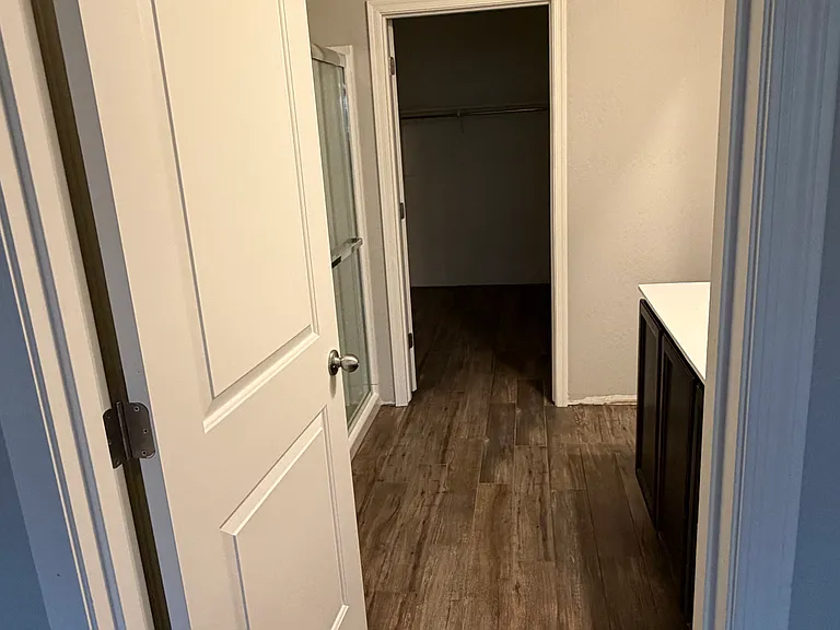 20001 W Woodlands Ave — Photo 21