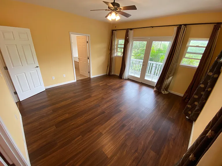 1886 Saint Louis Dr — Photo 15