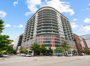 340 W Superior St APT 1604, Chicago, IL 60654