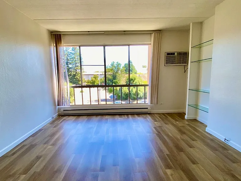 1700 Civic Center Dr #315 — Photo 22
