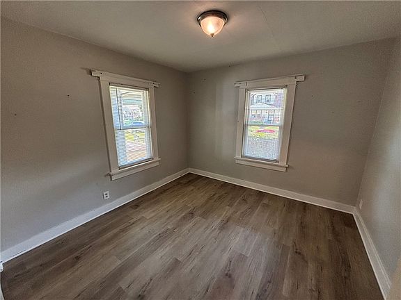 2nd image of 537 Shoop Ave
