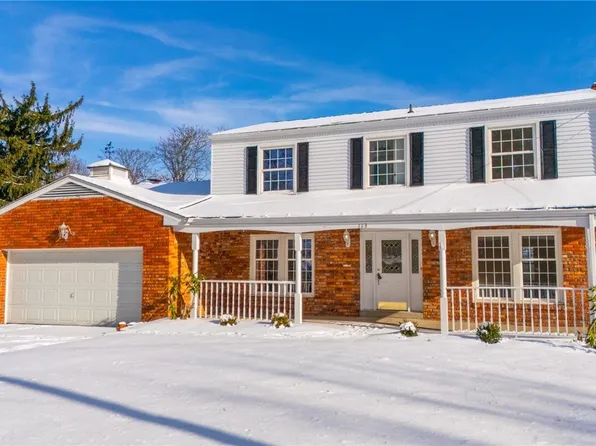 113 Pine Knoll Ter, Saint Clairsville, OH 43950