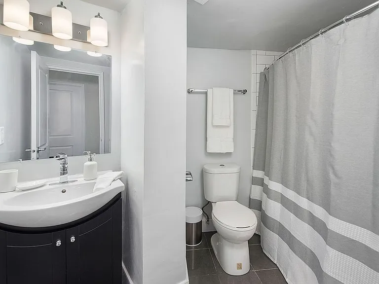1360 Danforth Rd — Photo 7