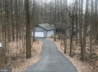 1244 Ash Ln, Lebanon, PA 17042