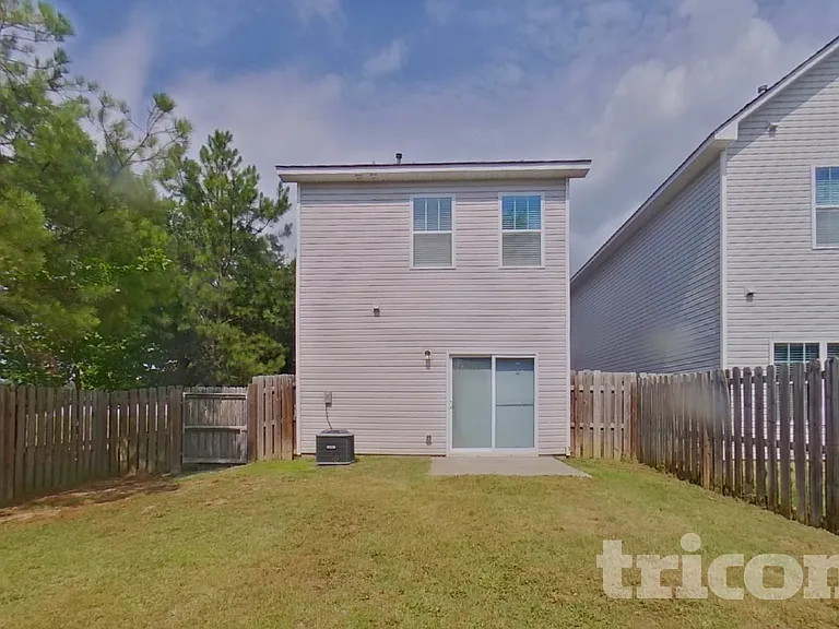 112 Dawsons Park Cir — Photo 14