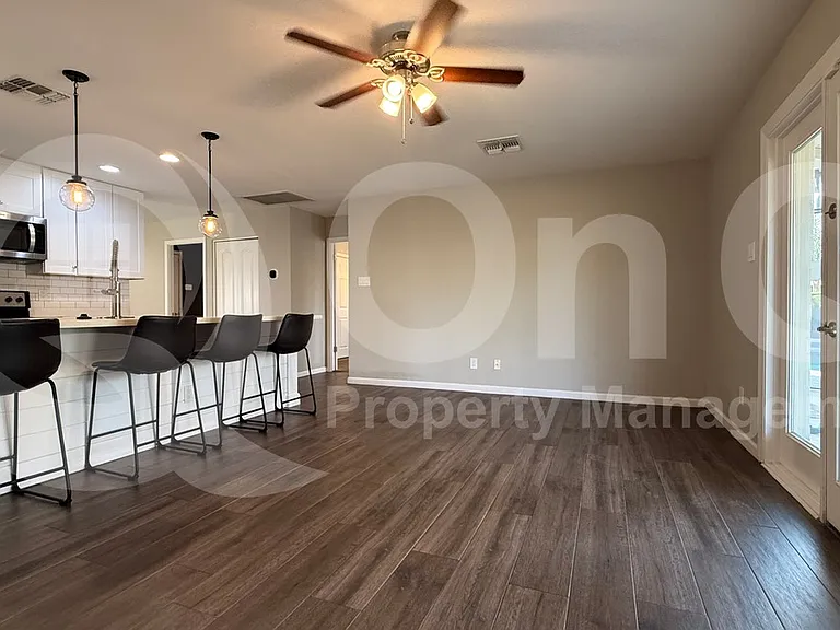 4422 S McAllister Ave — Photo 10