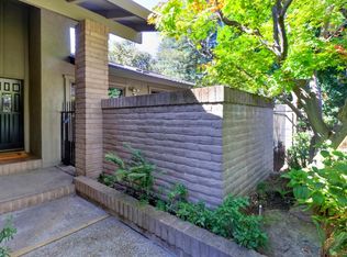 2861 Calle Vista Way, Sacramento, CA 95821