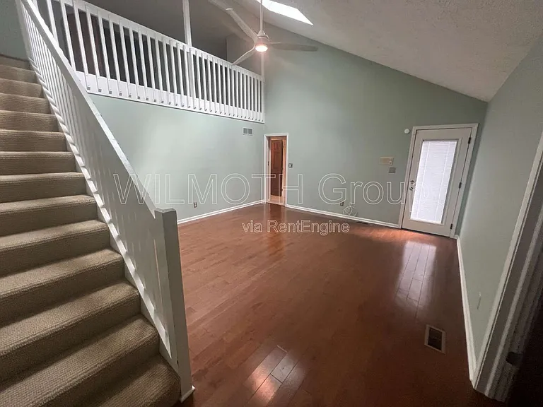 12748 Limberlost Dr — Photo 3