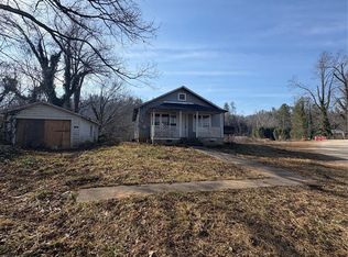 43 Lester Hollifield Rd, Marion, NC 28752