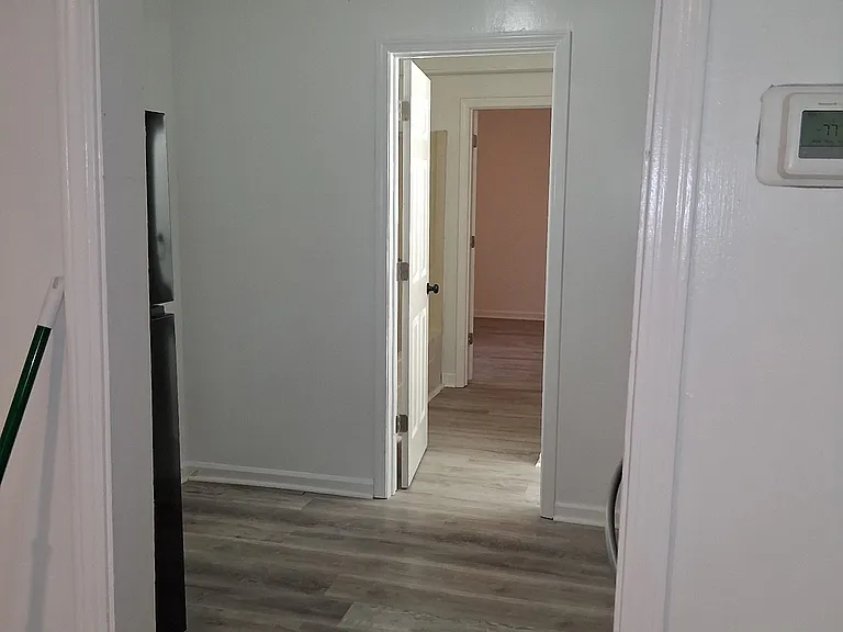 150 Villa Ct #150 — Photo 10
