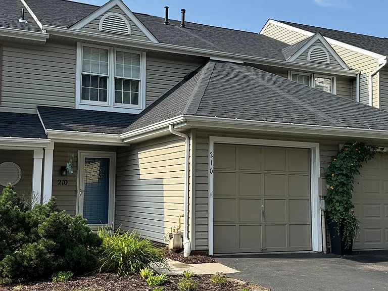 210 Commons Dr — Photo 1