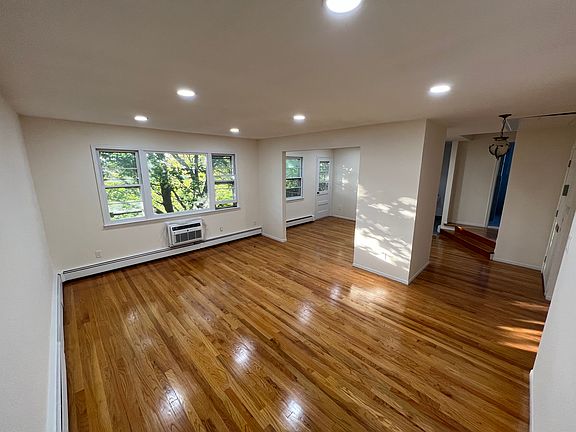 5th image of 77 Alta Ave
