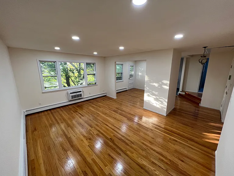 77 Alta Ave — Photo 5