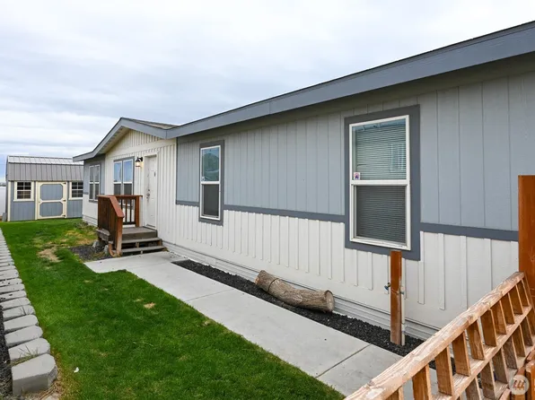 200802 E Game Farm #52 Road, Kennewick, WA 99337