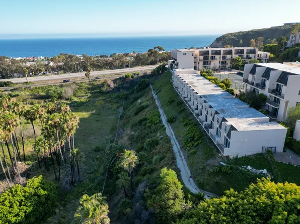 23901 Civic Center Way, Malibu, CA