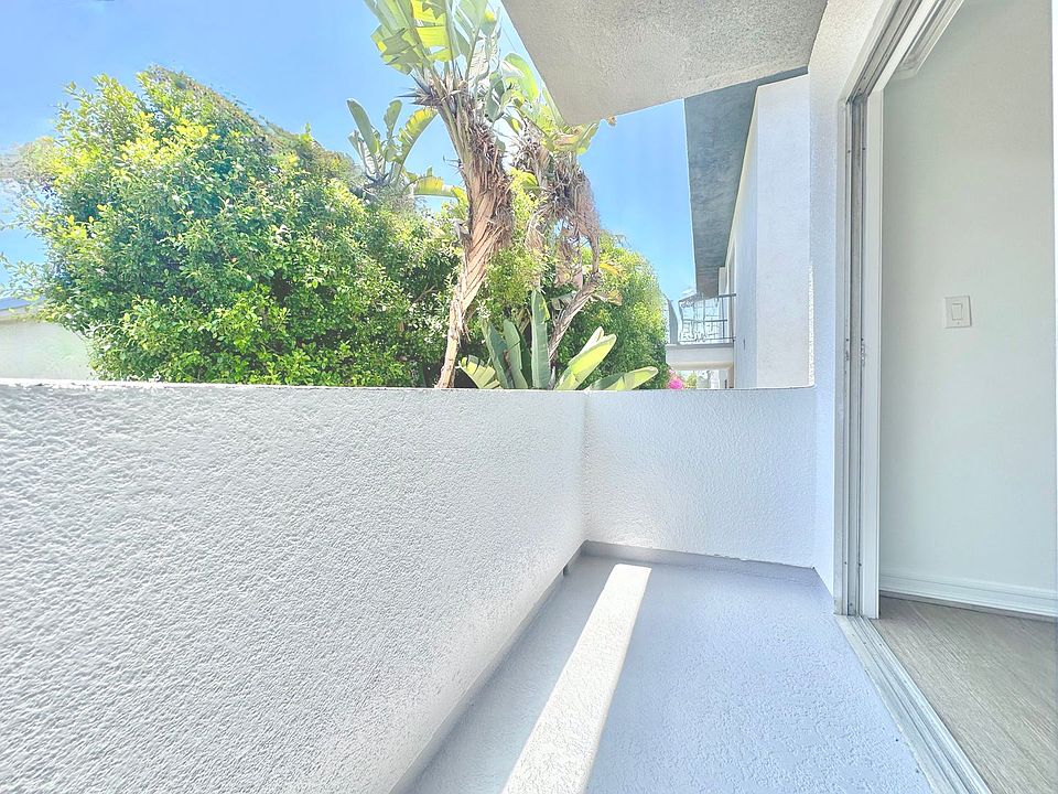 11926 Dorothy Street Apartment Rentals Los Angeles, CA Zillow