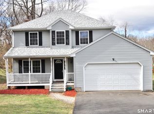 3 Inwood Ln, Farmington, CT 06032