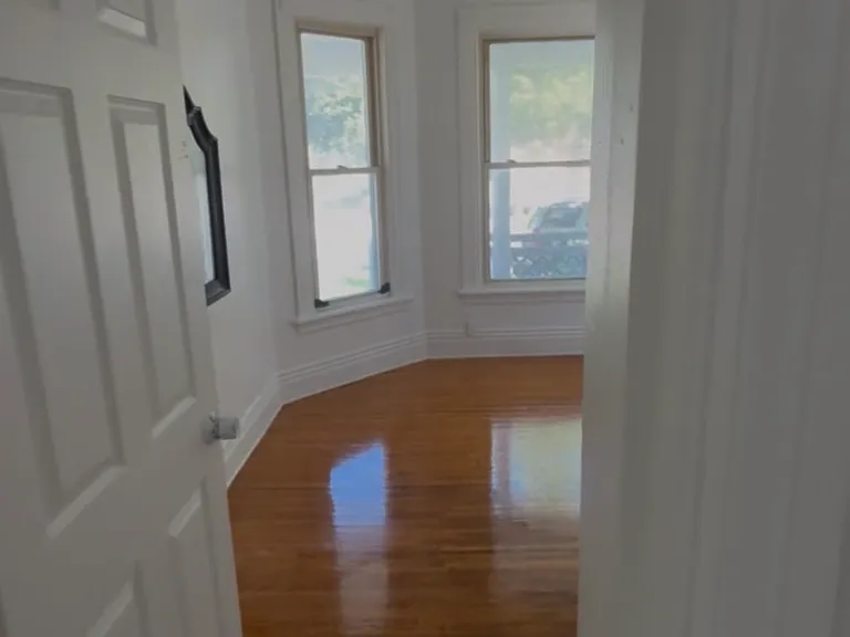 445 Lexington Ave #1 — Photo 6