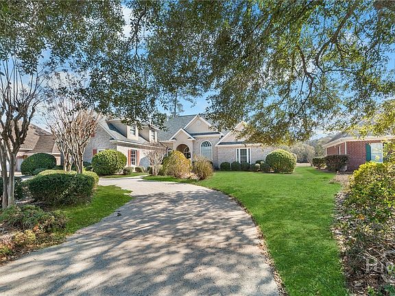 3rd image of 4 Amberwood Drive