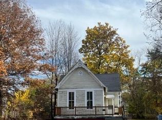 1023 N 8th St, Terre Haute, IN 47807