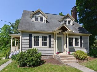 20 Newton St, Southborough, MA 01772