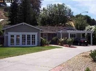 5112 Smith Dr, Martinez, CA 94553