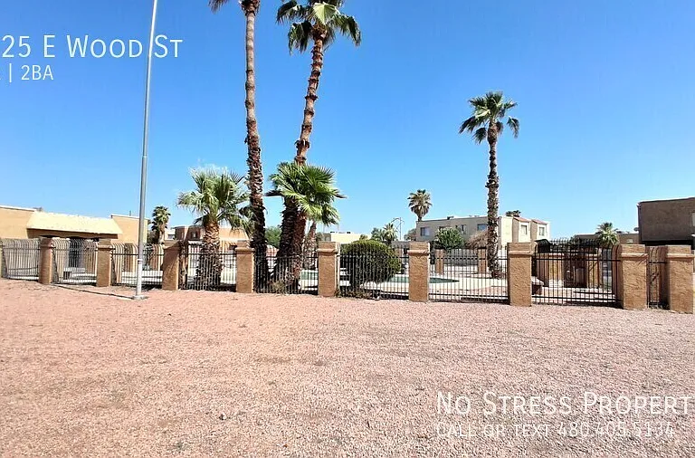 4425 E Wood St — Photo 1