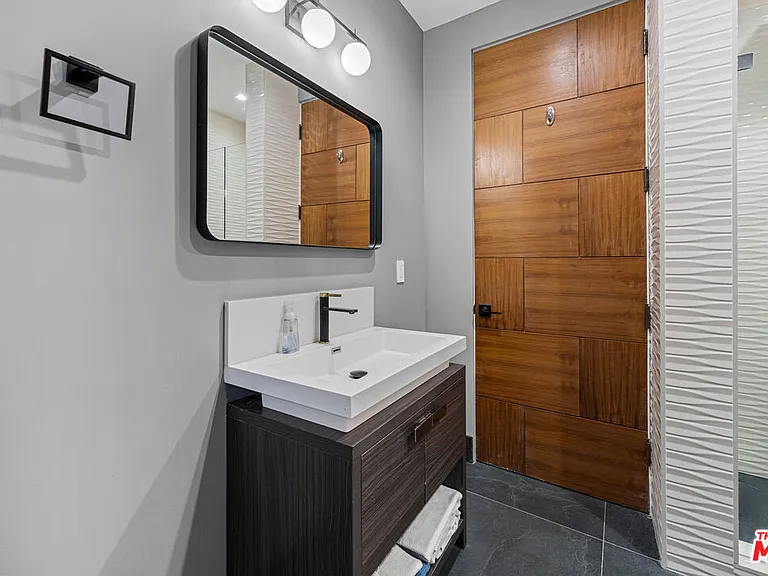 3712 Broadlawn Dr — Photo 64