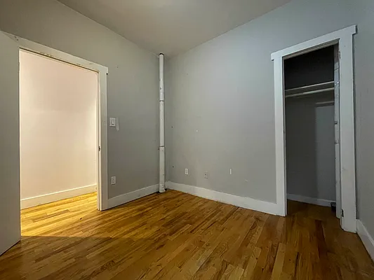 Rented by Keller Williams NYC | media 11