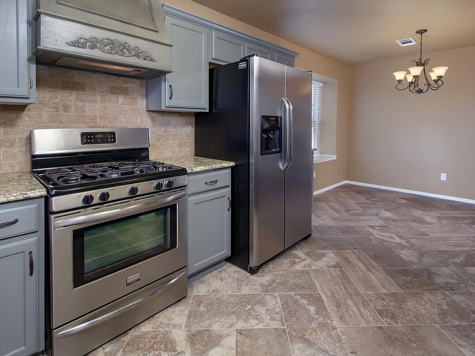 1st image of 508 SW 151st St