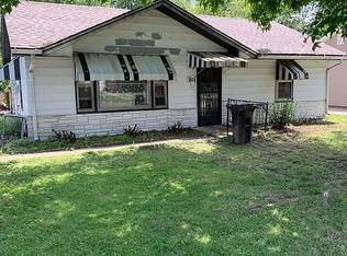 122 Massachusetts Ave, Washington, IL 61571