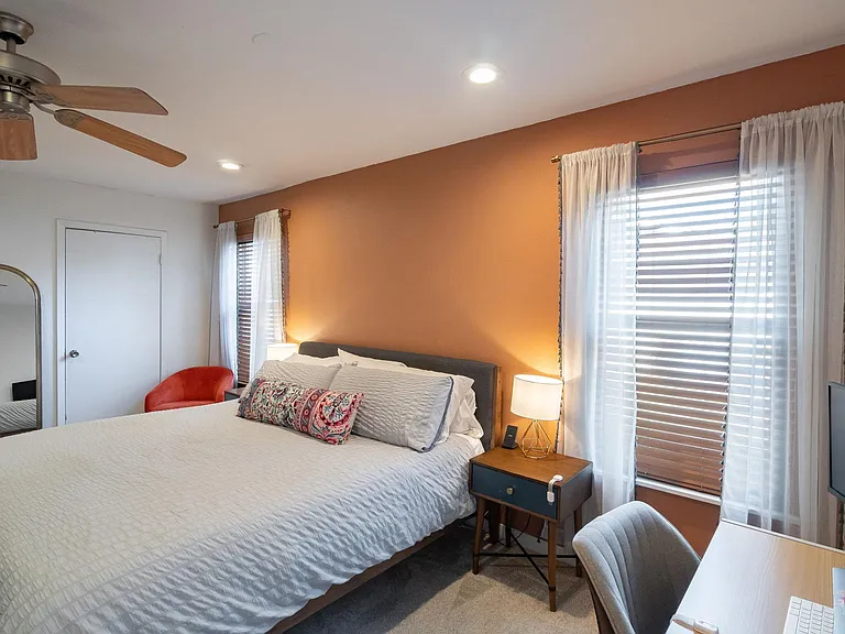 614 Long Bow Ln — Photo 17