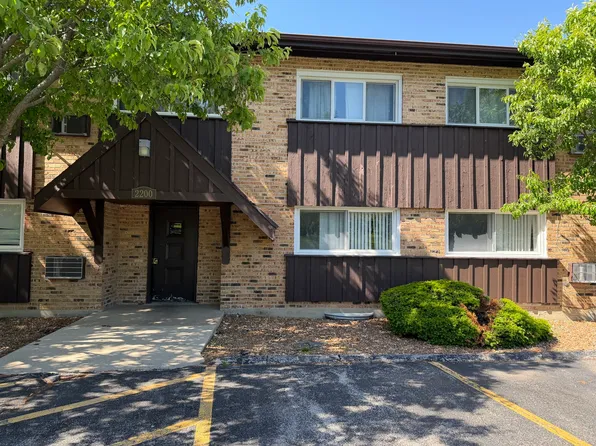 2200 Arbor Cir APT 1, Downers Grove, IL 60515