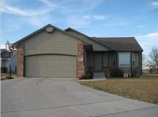 310 W Meadowsweet Ct, Andover, KS 67002
