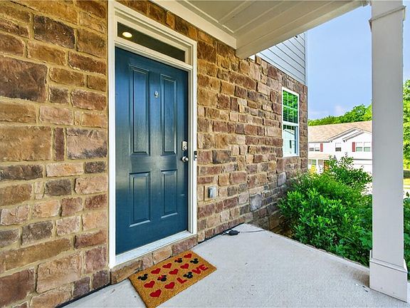 2nd image of 401 Hughes Ln