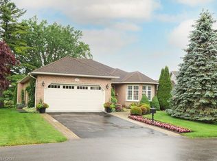 137 Foxboro Dr, Wilmot, ON N3A3N2