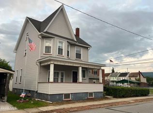 892 30th St, Altoona, PA 16601