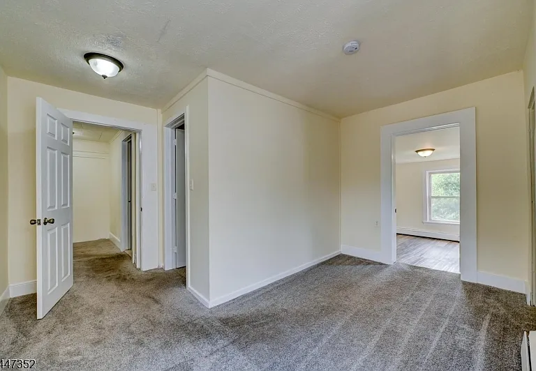 127 Main St — Photo 21