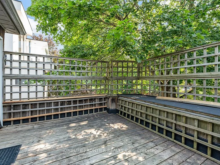 17 Teddington Park Ave W #3 — Photo 19