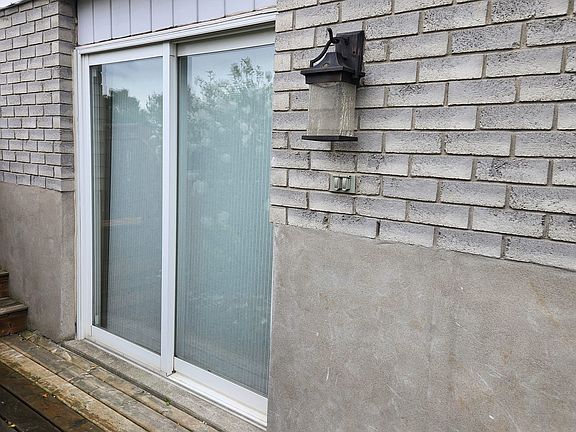 5th image of 464 Thorndale Dr #Basement