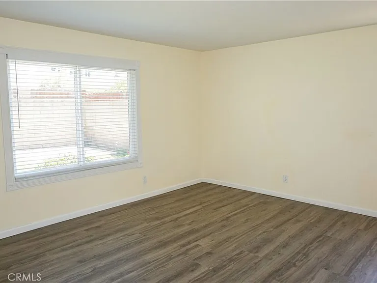 21848 Dupont St — Photo 12