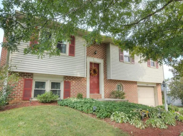 1872 Wilderness Rd, Lancaster, PA 17603