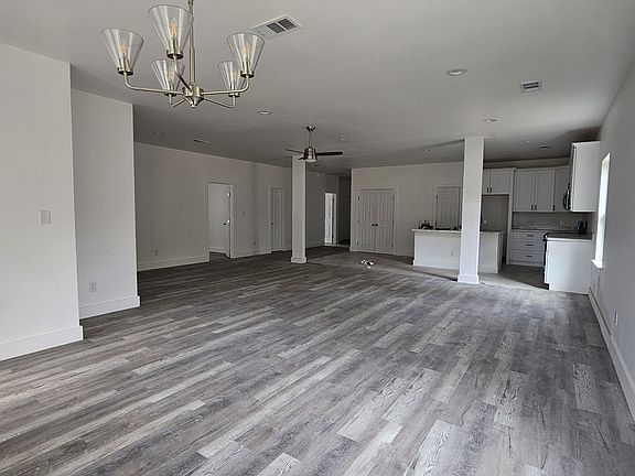 4th image of 804 S Catherine St