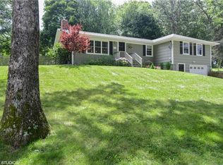 231 Haverhill Ave, North Kingstown, RI 02852