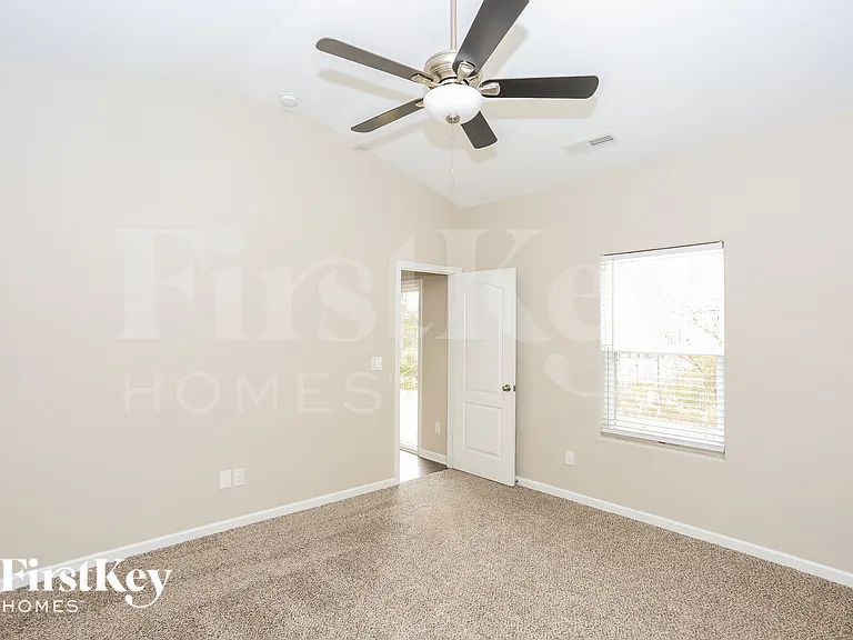 6129 Purbeck Way — Photo 10