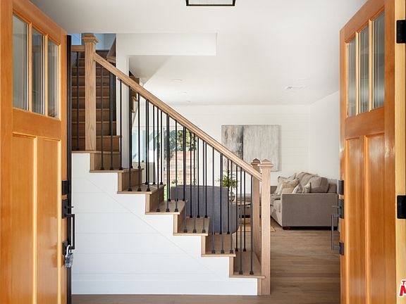 2nd image of 4725 Don Porfirio Pl