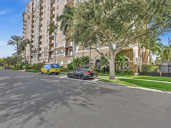 616 Clearwater Park Rd APT 213