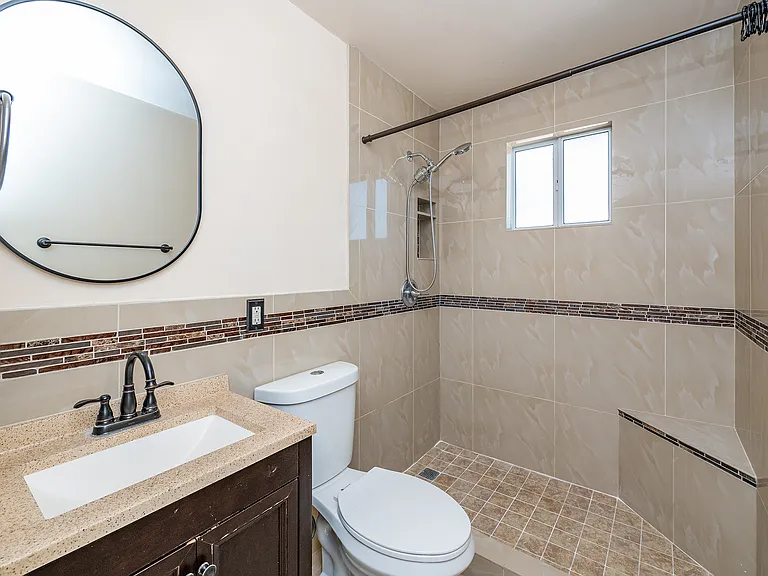 2532 E Crosby Vis — Photo 9