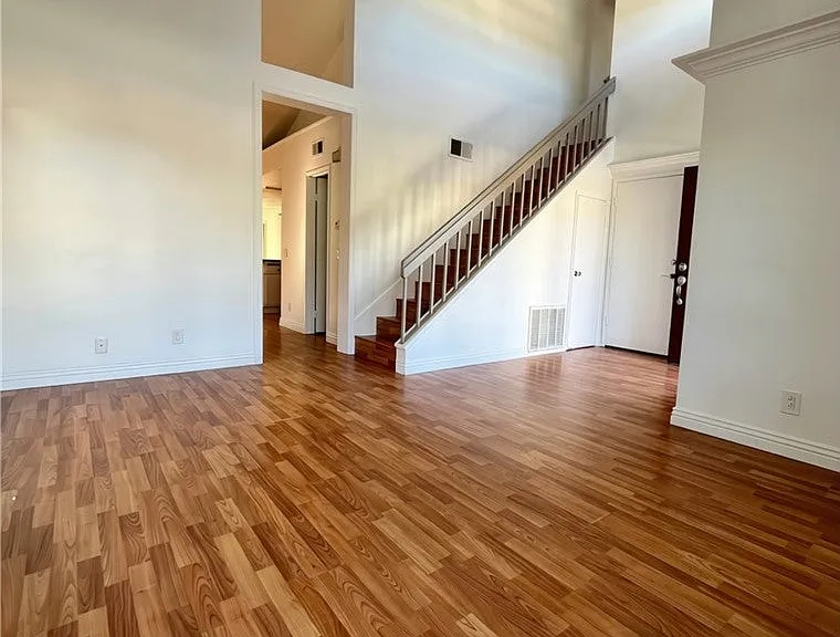 21461 Kirkwall Ln — Photo 2
