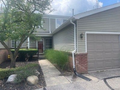 2166 Woodrow Wilson Blvd, West Bloomfield, MI, 48324